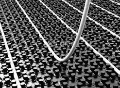 Thermrad Noppenplaat Zonder Isolatie 1 Meter X 1 Meter 18 Mm Hoog (20 M2)